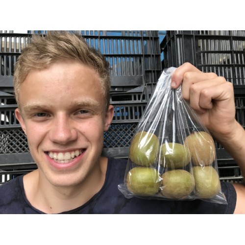 NEW SEASONS RED KIWIFRUIT 500 GRAMS Bag Te Puke Grown 